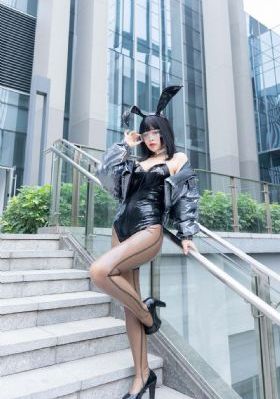 亲胸吻胸添奶头gif动态图_剧情片手机在线看